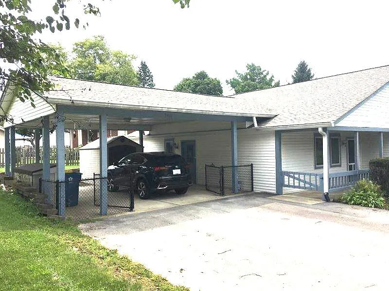 3 bed, 1729 sqft, $1,750 — Photo 2
