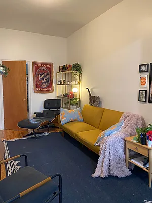 Rented by Parlor Real Estate Corp | media 16