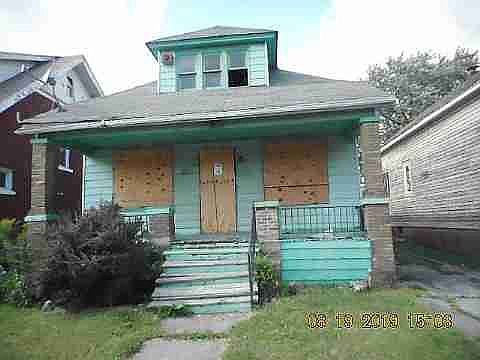 6714 Clifton
