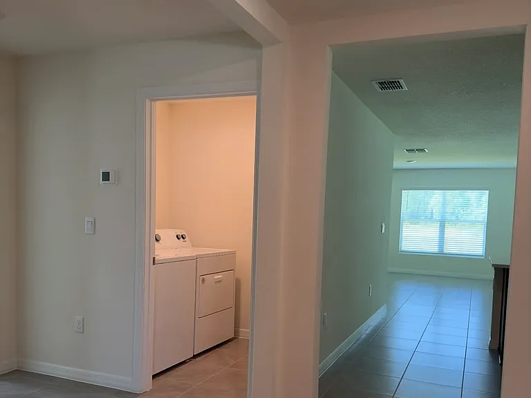 7042 SW 136th Ln — Photo 5