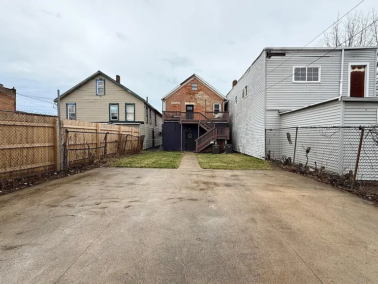 4437 Lorain Ave #DOWN — Photo 24
