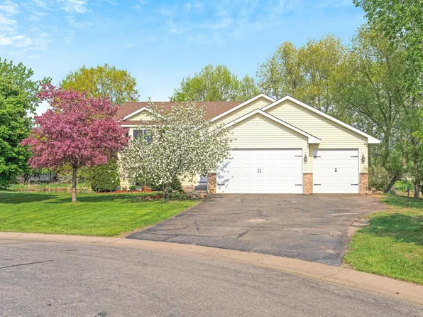 603 Finnerty Cir, Braham, MN 55006