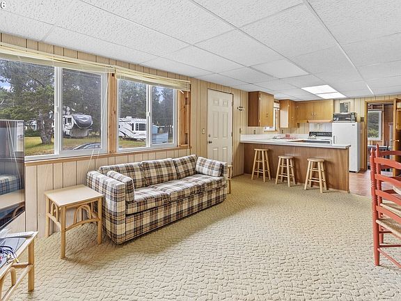 5th image of 1412 170 Place