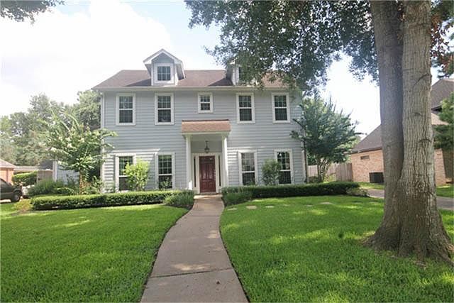 1st image of 10215 Great Plains Ln