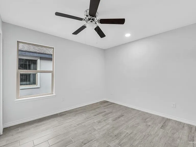 1001 W Sunset Valley St #2 — Photo 10