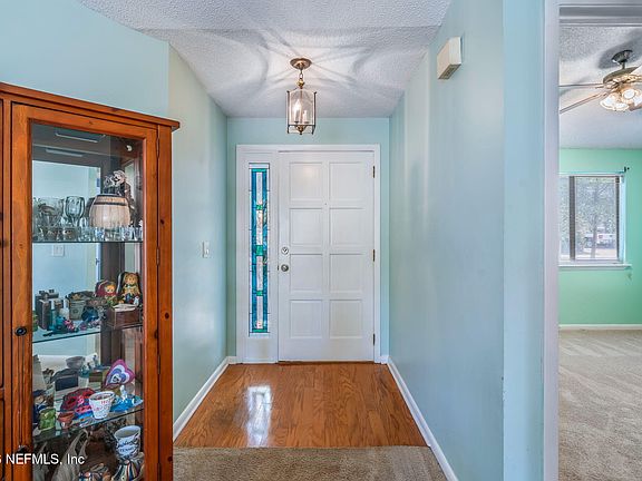 5th image of 4836 BEACON Drive W