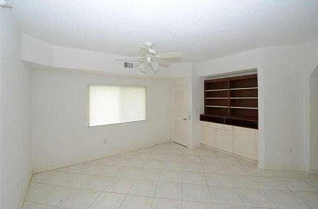 2 bed, 2.0 bath, 1986 sqft, $2,600 — Photo 4
