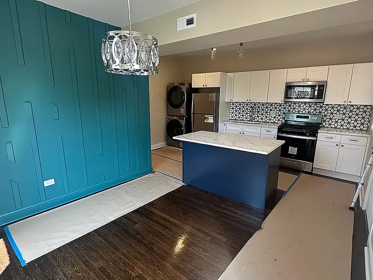7011 S Prairie Ave #2 — Photo 1