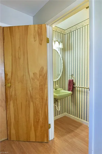 Thumbnail 13
