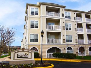 4561 Strutfield Ln APT 3309, Alexandria, VA 22311