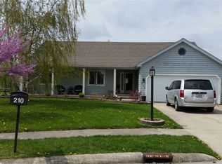 210 Berkshire Dr, Decatur, IN 46733