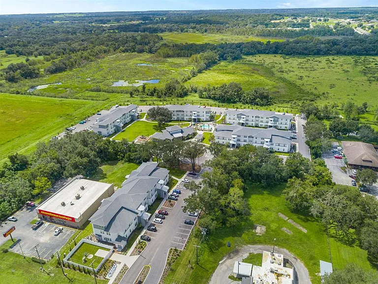 Osprey Pointe — Photo 14