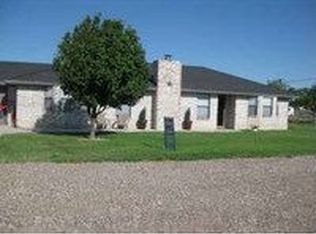 7115 N Mockingbird Ln, Hobbs, NM 88242