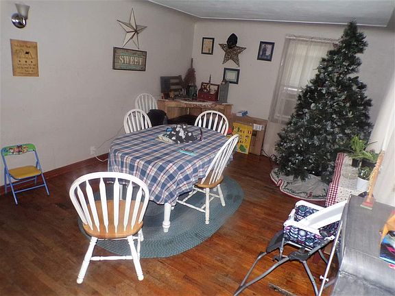 2nd image of 1032 N 38th St