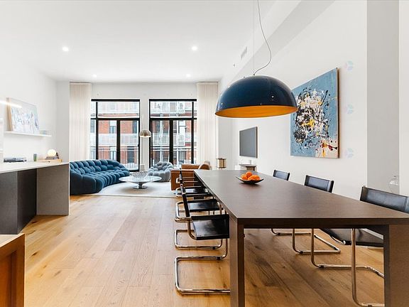 5th image of 1655 Rue St #506