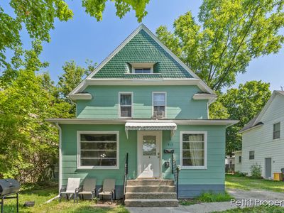 913 Egleston Ave, Kalamazoo, MI, 49001