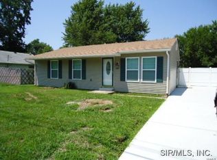 605 Ashland Ave, Fairview Heights, IL 62208