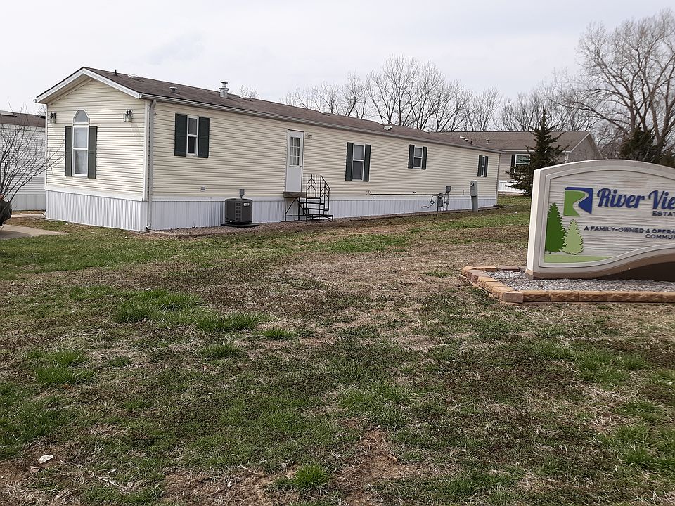 Large corner lot