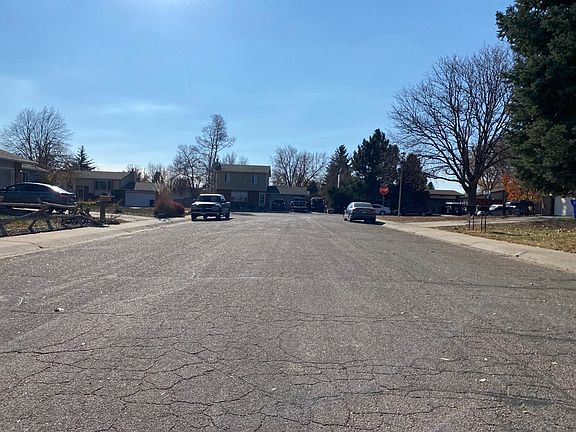 5th image of 195 44th Ave