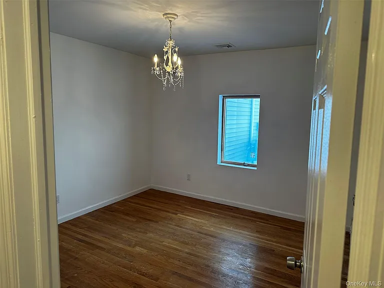 4261 Austin Blvd — Photo 7