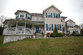 1st image of 24 Schindler Dr