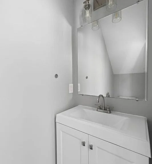 624 20th St NE #A — Photo 13