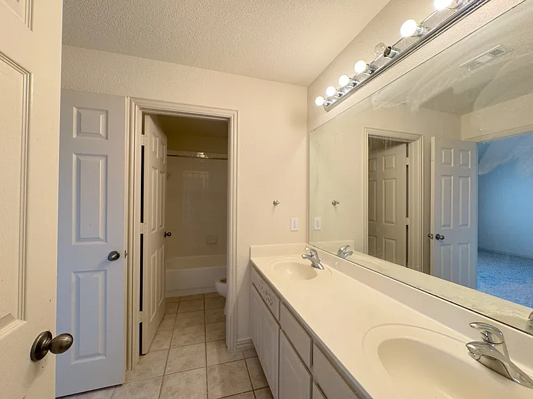 4112 Hearthlight Ct — Photo 25
