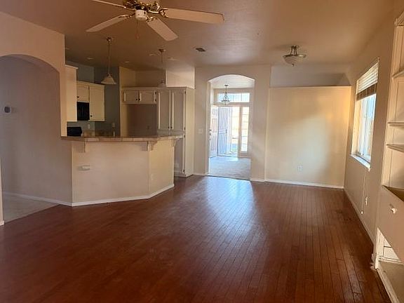 4th image of 9164 Sunfire Way
