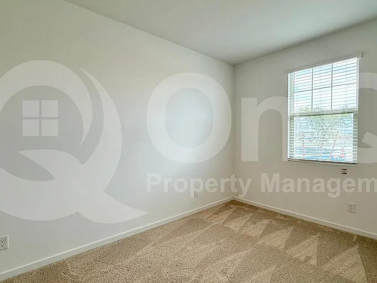 19973 W Rancho Dr — Photo 14
