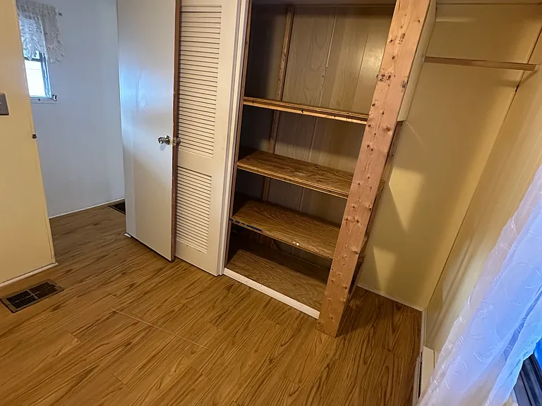 1924 Viceroy Ln — Photo 6