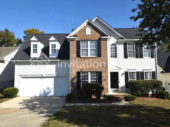 3404 Balsam Tree Dr, Charlotte, NC 28269