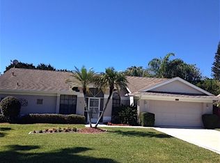 10571 Regent Cir, Naples, FL 34109