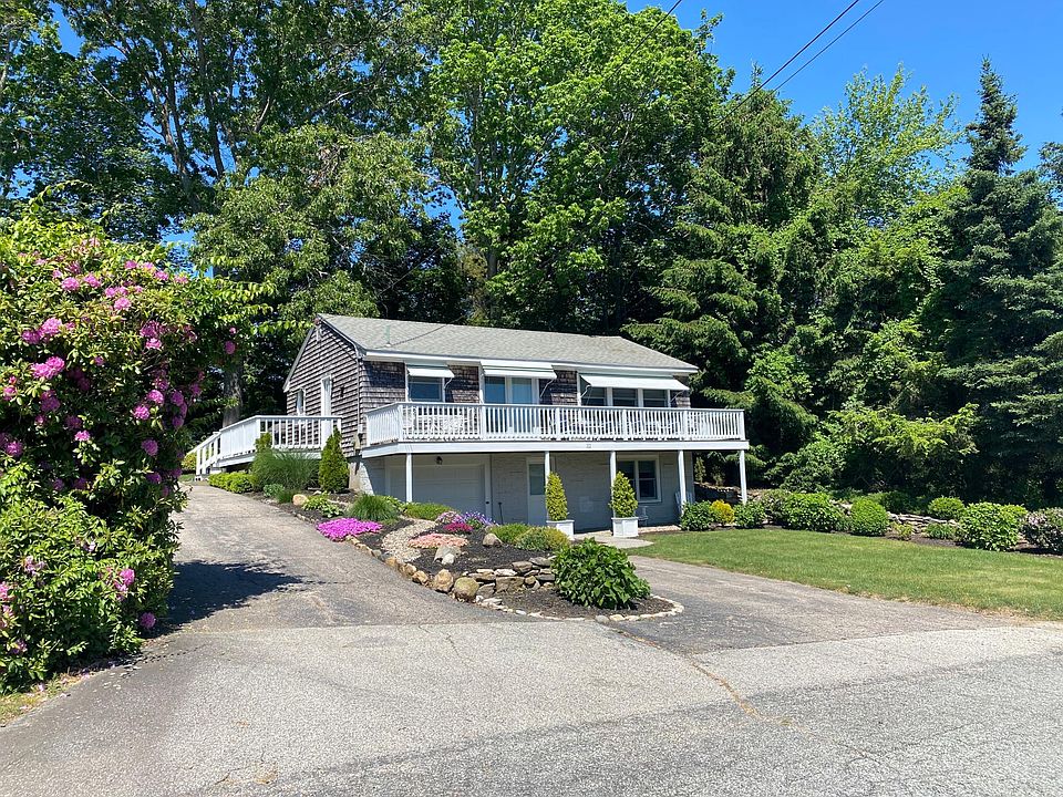 1st image of 32 Algonquin Rd