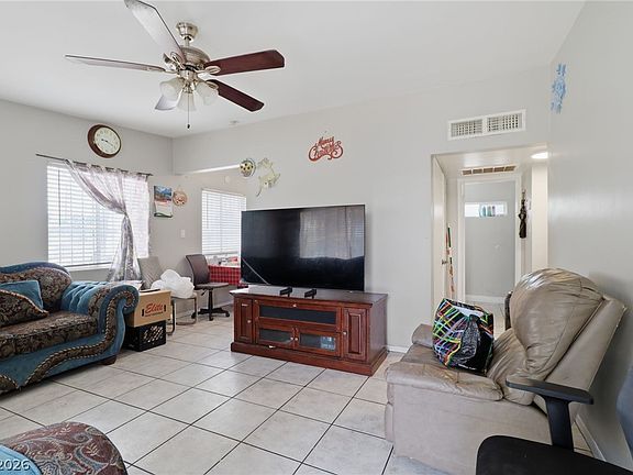 5th image of 2101 Stanley Ave