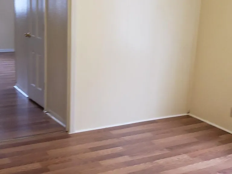 1001 Charlotte Ave — Photo 11
