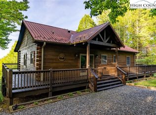 587 Ore Knob Manor Rd, Jefferson, NC 28640