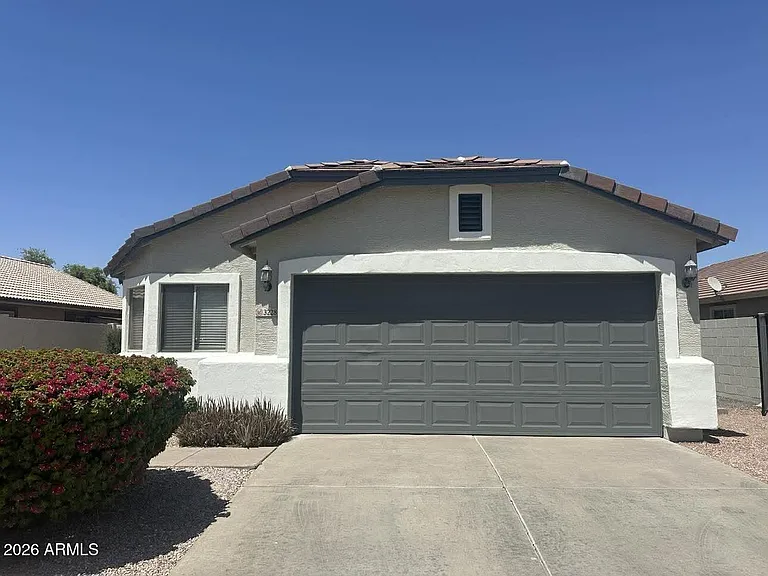 3228 E Sandy Way — Photo 1