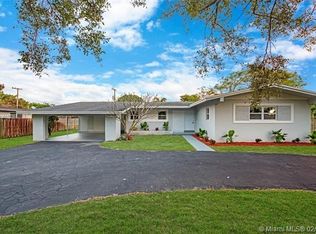 362 S Fig Tree Ln, Plantation, FL 33317
