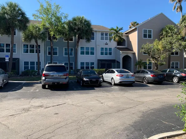 2305 N Congress Avenue #31, Boynton Beach, FL 33426