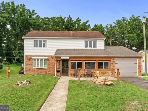 103 Holbrook Ln, Willingboro, NJ 08046