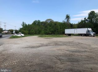 305 Mountain Rd, Pasadena, MD 21122