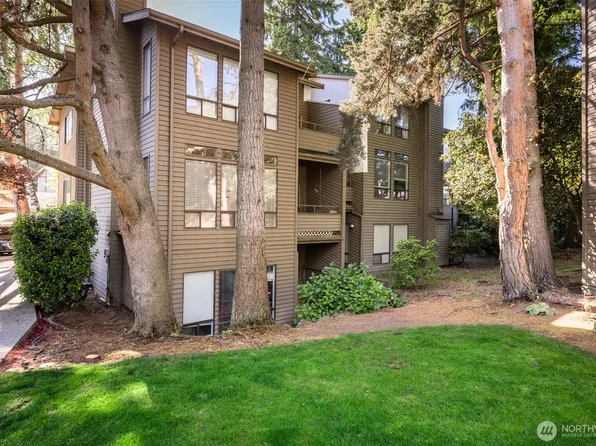 130 SW 116th Street #F32, Seattle, WA 98146