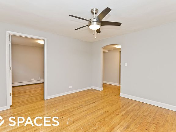 4th image of 2538 N California Ave