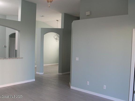 4th image of 3121 Atocha Ln #3121