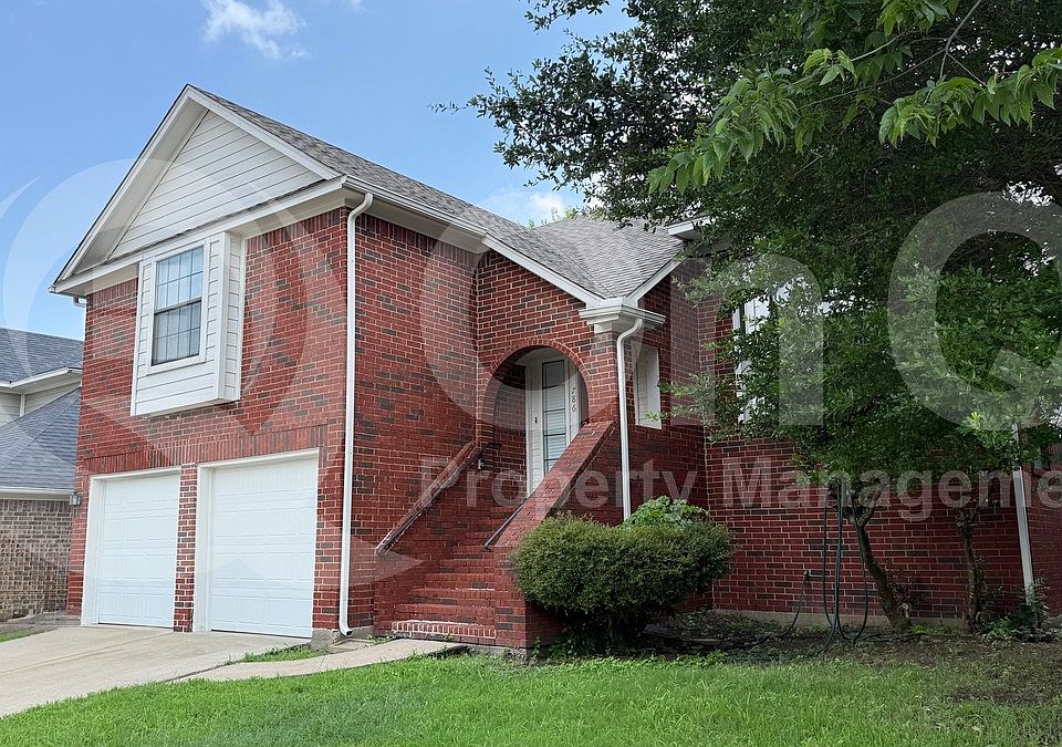 1st image of 786 Pierre Ln