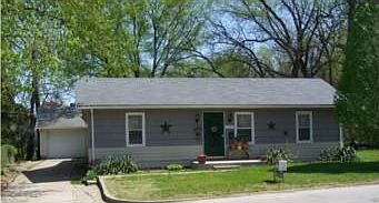 1st image of 1521 S 40th St