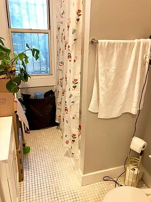 Rented by Nooklyn NYC LLC | media 42