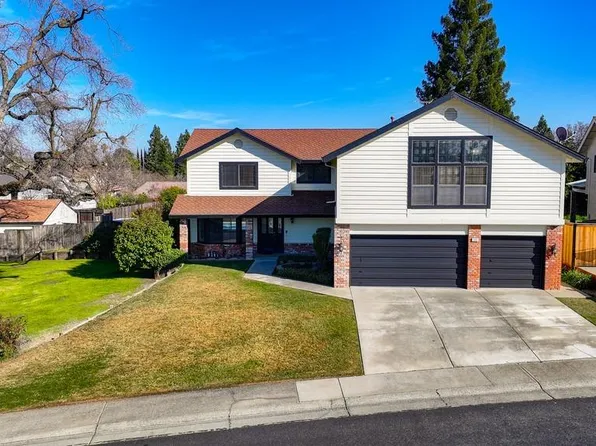 1357 Sun Tree Dr, Roseville, CA 95661