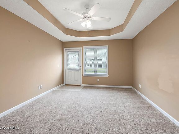 4th image of 213 Joshua Cir