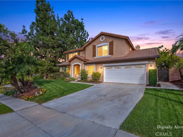 4015 Belfry Cir, Corona, CA 92883